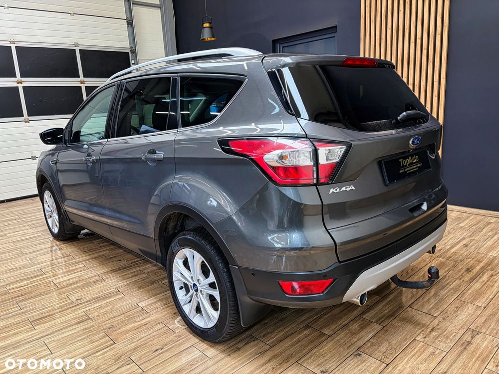 Ford Kuga 2.0 TDCi 2x4 Titanium - 9