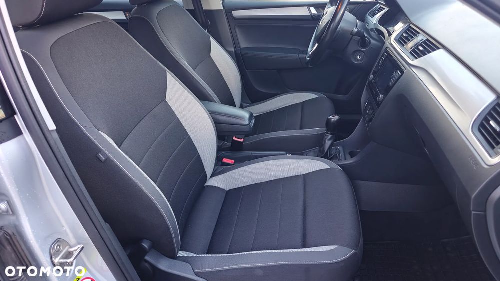 Skoda RAPID 1.0 TSI Ambition - 19
