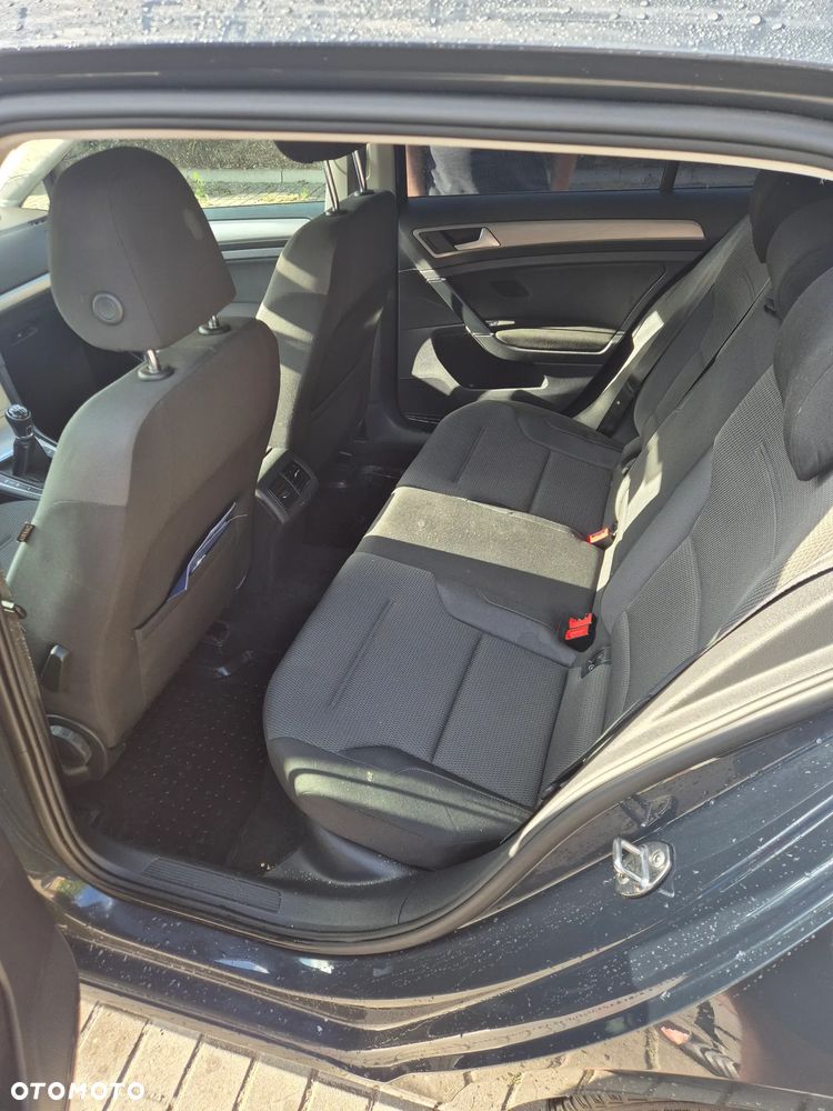 Volkswagen Golf 1.6 TDI BlueMotion Trendline - 6