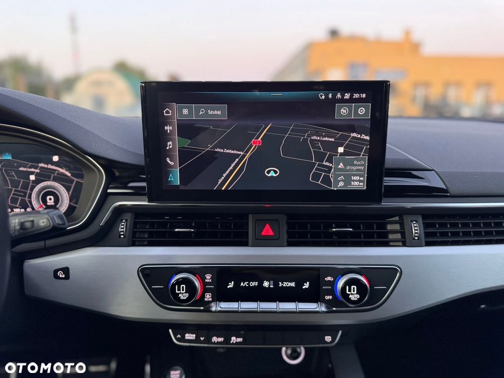 Audi A4 Avant 35 TFSI Sport S tronic - 32