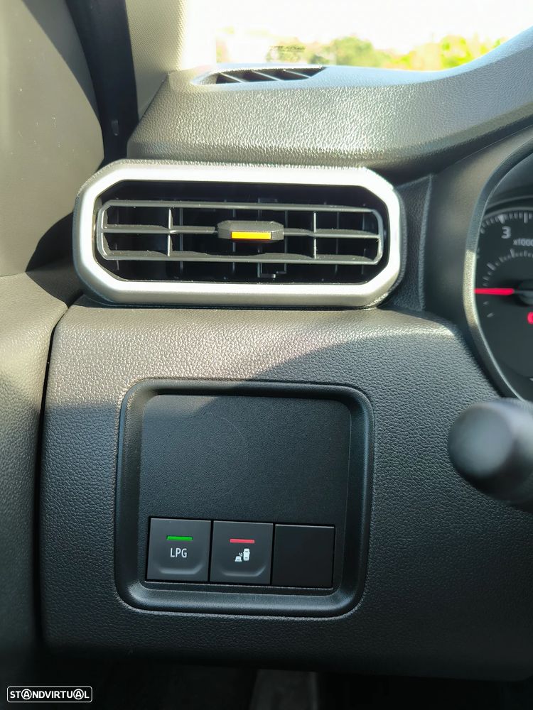 Dacia Duster 1.0 TCe ECO-G SL Extreme Bi-Fuel - 24