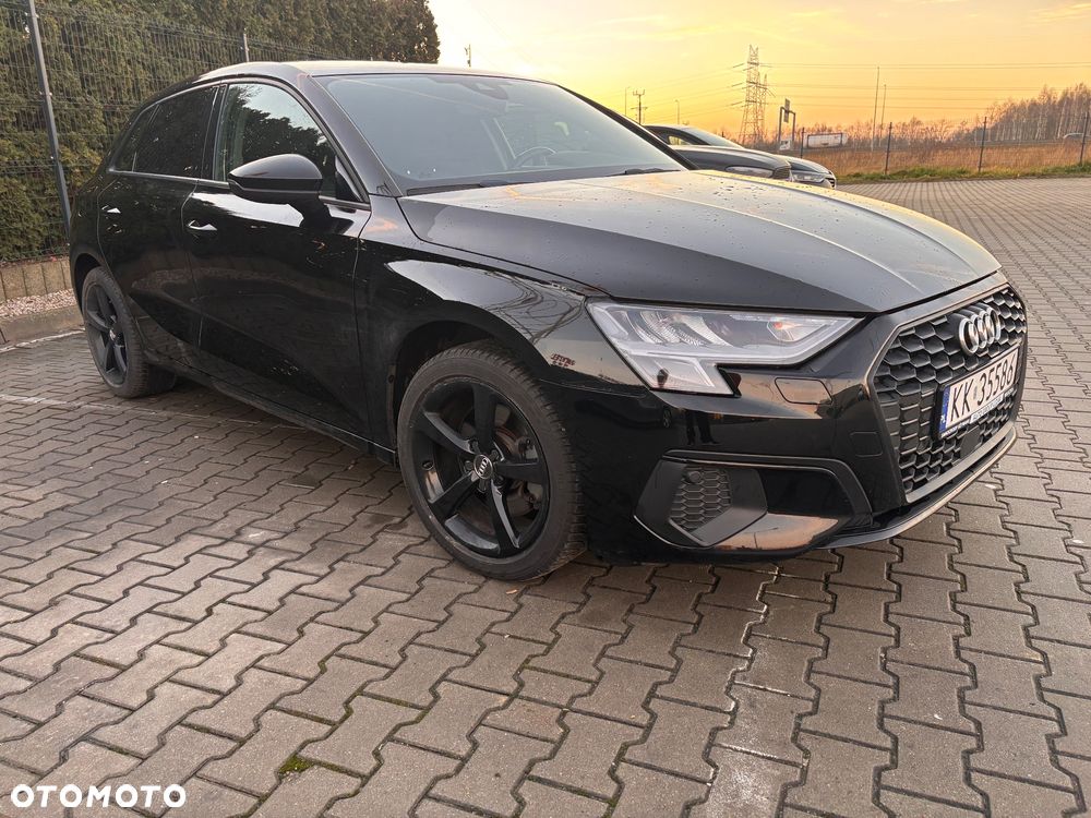 Audi A3 Sportback - 1