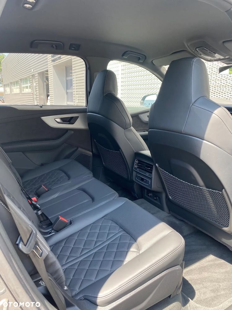 Audi Q7 ver-55-tfsi-e-phev-quattro-s-line-tiptr - 16