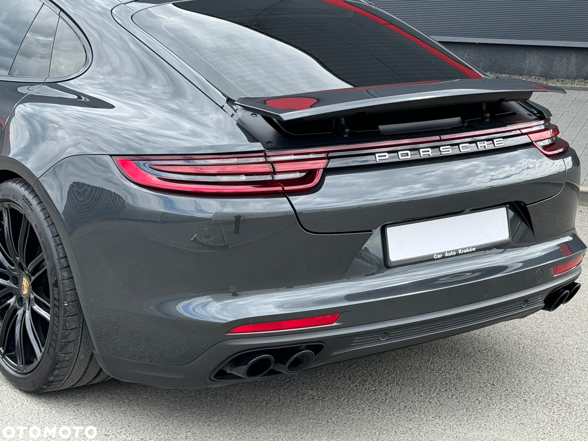 Porsche Panamera 4S Diesel - 12
