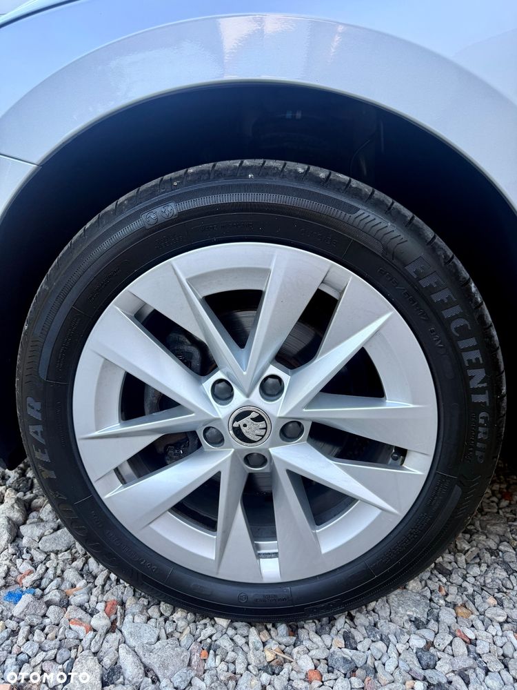 Skoda Octavia 2.0 TDI Ambition DSG - 15