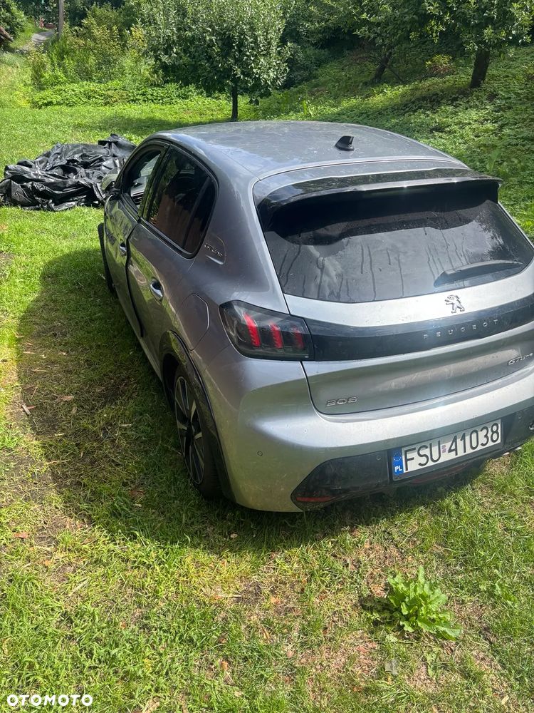 Peugeot 208 1.2 PureTech GT S&S EAT8 - 6