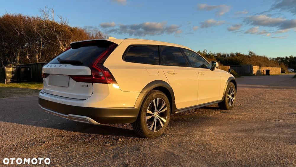 Volvo V90 Cross Country B4 D AWD Plus - 6