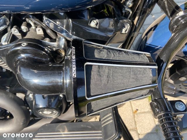 Harley-Davidson Touring Road Glide - 24