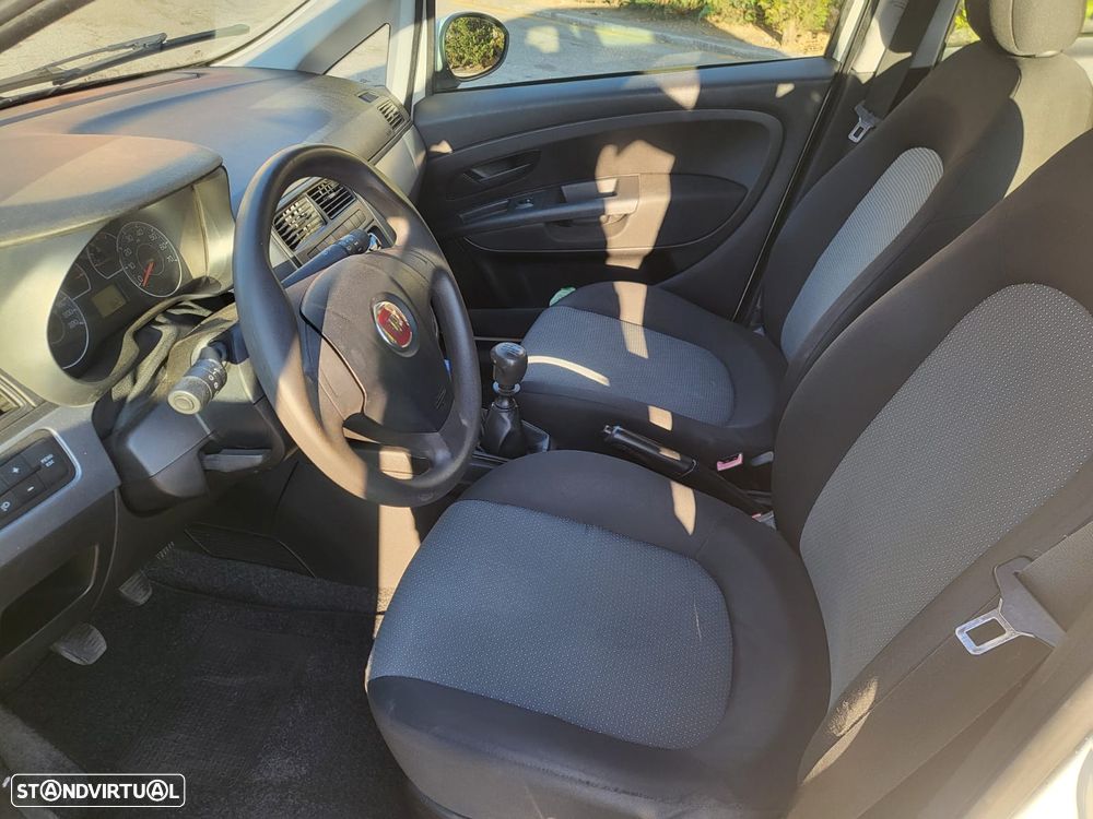 Fiat Grande Punto 1.2 8V Actual - 8