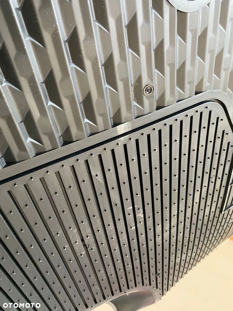 Dywaniki gumowe Ram 2019- duża kabina - 11