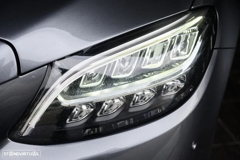 Mercedes-Benz C 200 - 13