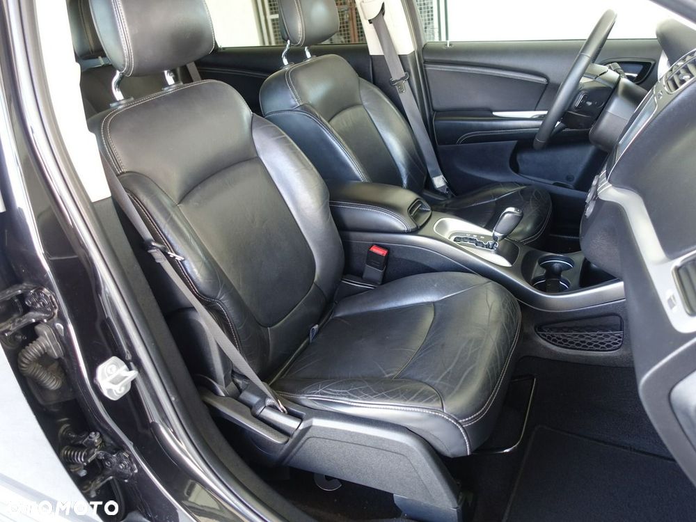 Fiat Freemont 2.0 Multijet Lounge AWD - 22