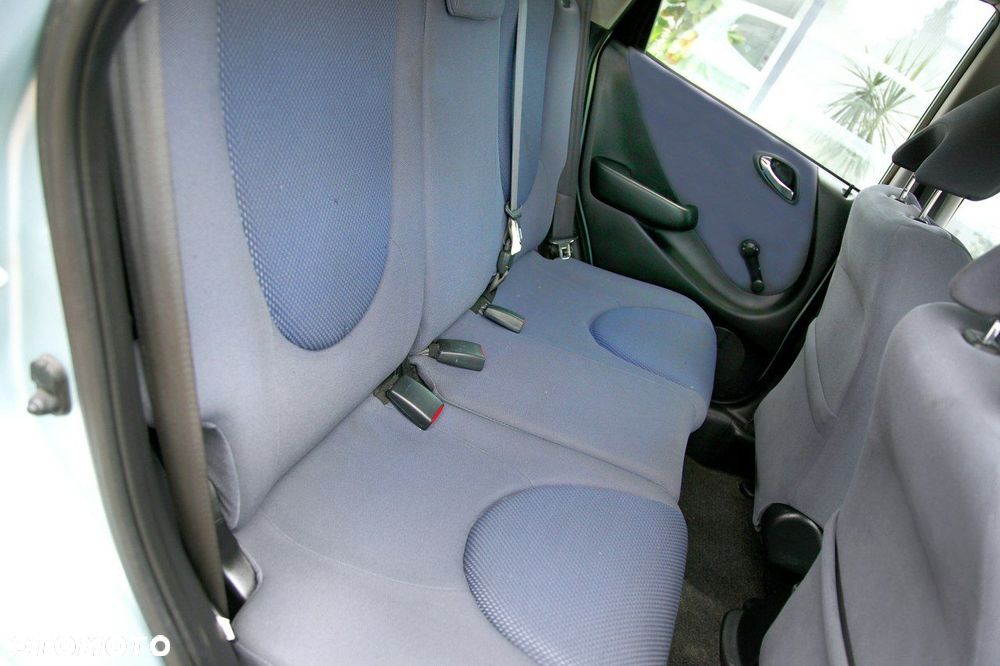 Honda Jazz 1.4 CVT LS - 19