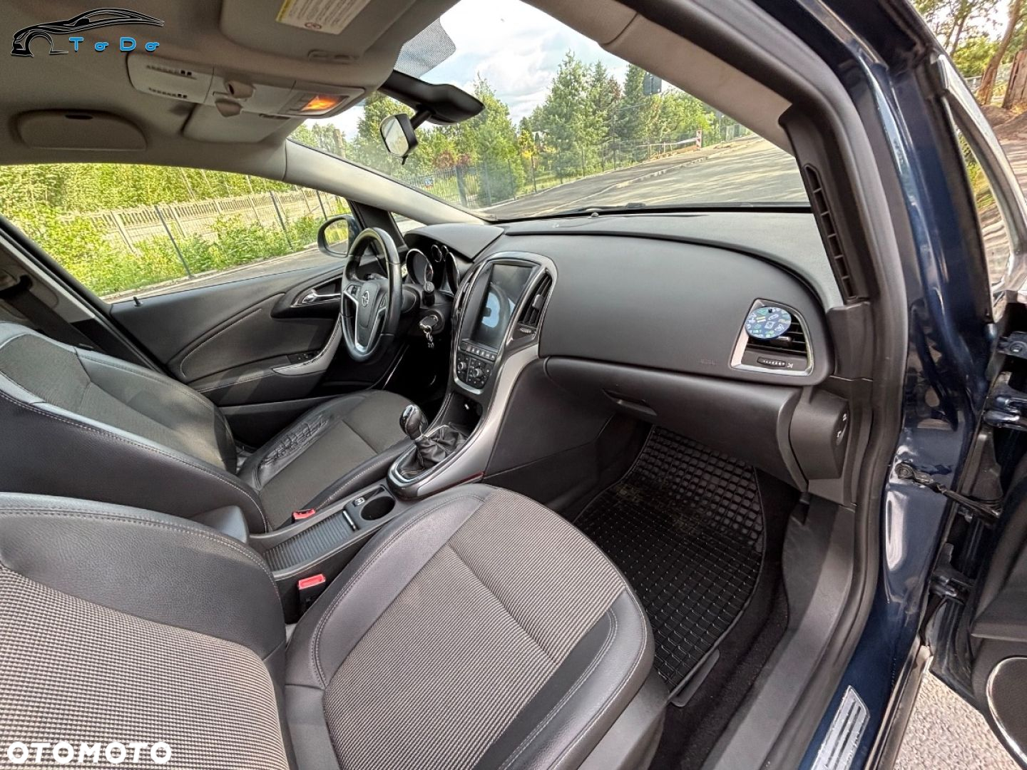 Opel Astra IV 1.6 Cosmo EU6 - 26