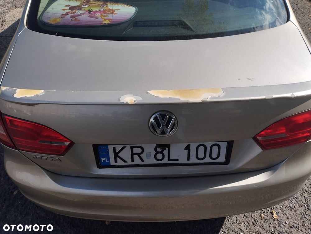 Volkswagen Jetta - 6