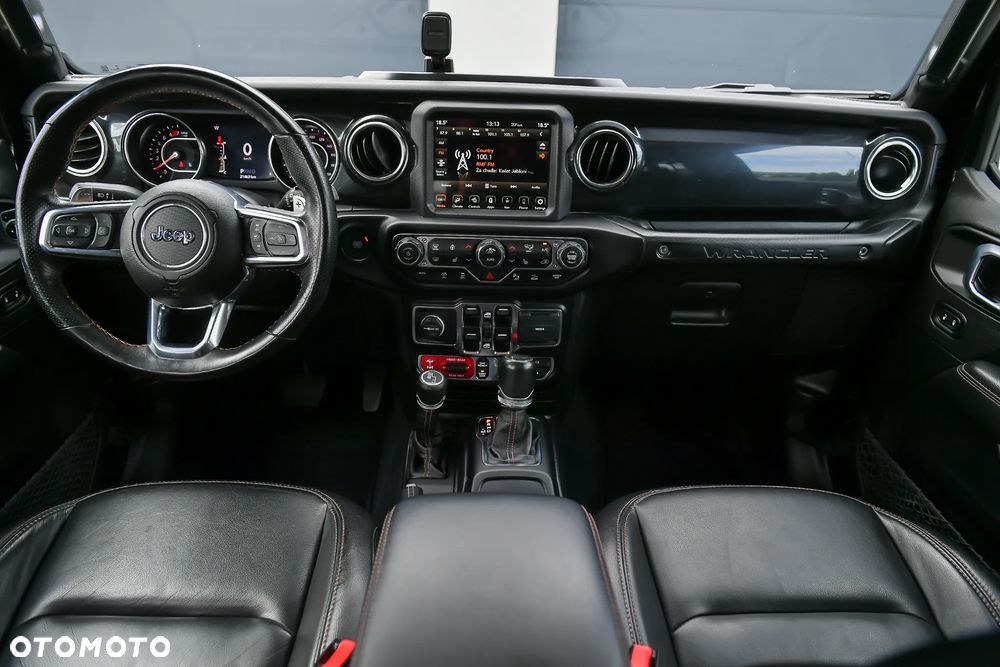 Jeep Wrangler - 27