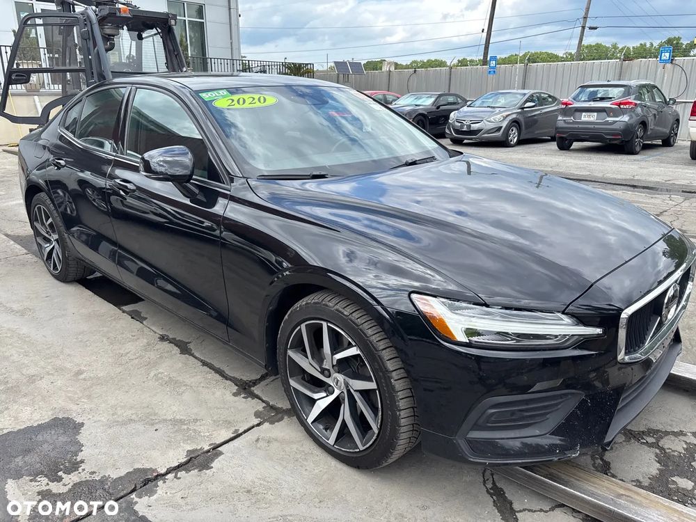 Volvo S60 T6 AWD Momentum Pro - 3