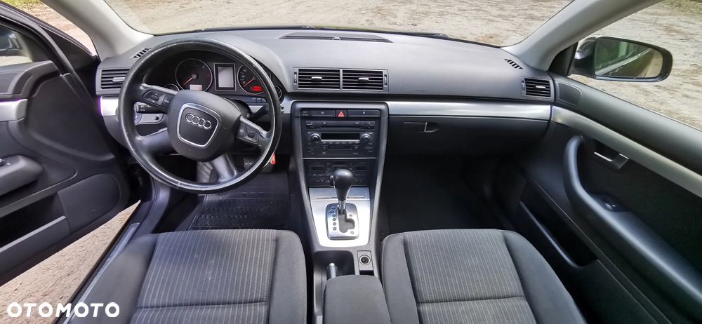 Audi A4 Avant 2.0 TDI Multitronic - 5