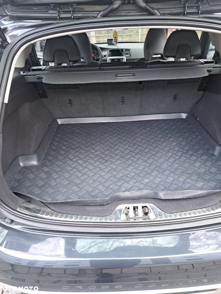 Volvo V60 Cross Country D3 Kinetic - 15