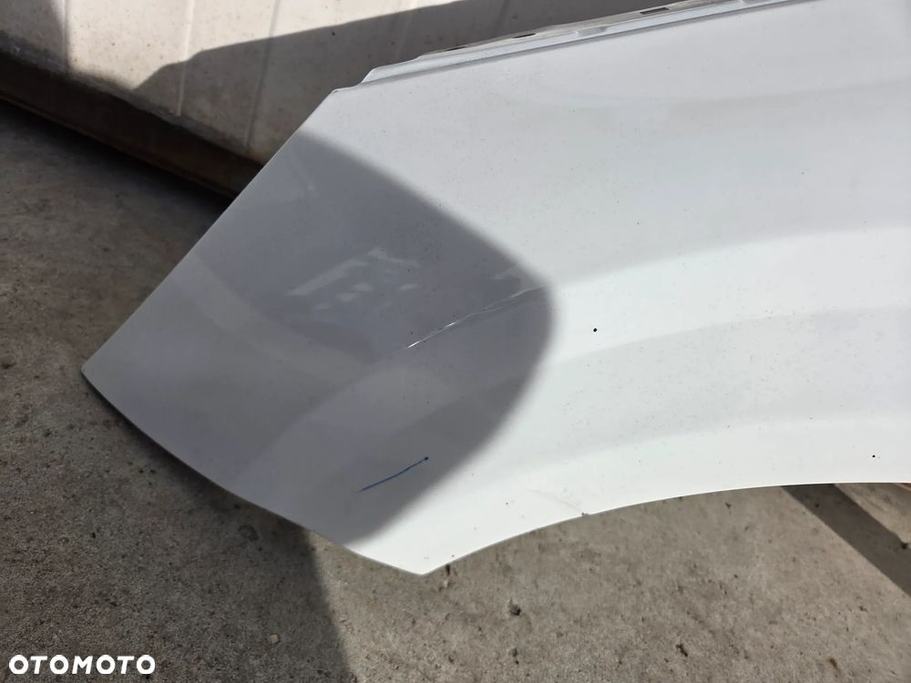Błotnik przedni lewy Peugeot 208 II - 2