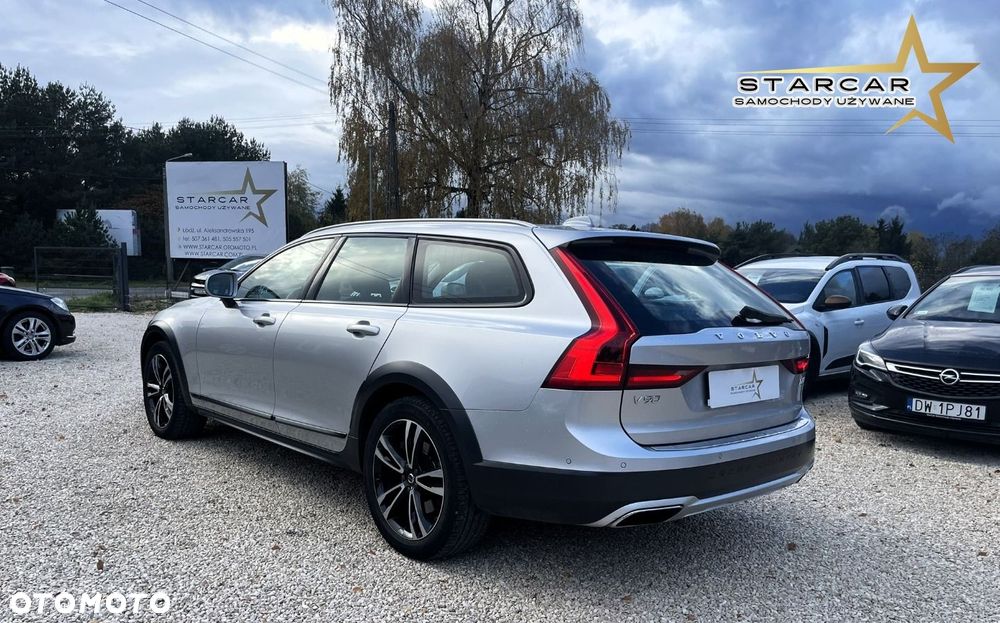 Volvo V90 Cross Country - 7