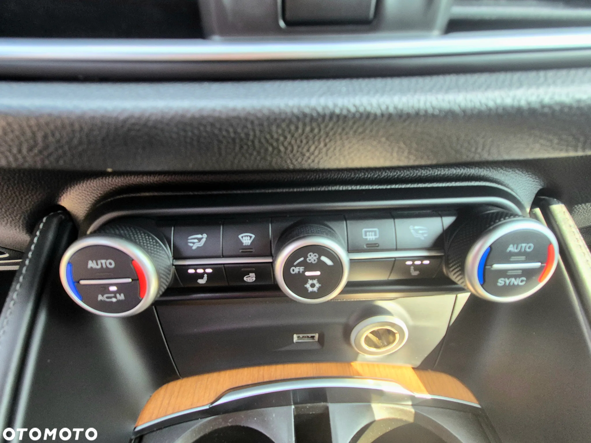 Alfa Romeo Stelvio 2.0 Turbo First Edition Q4 - 28