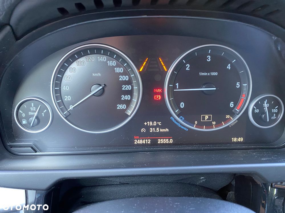 BMW X5 xDrive25d - 14