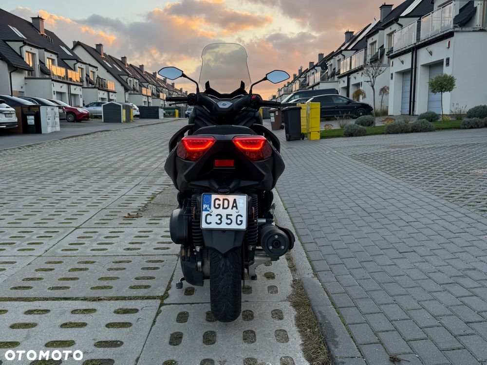 Yamaha X-max - 7
