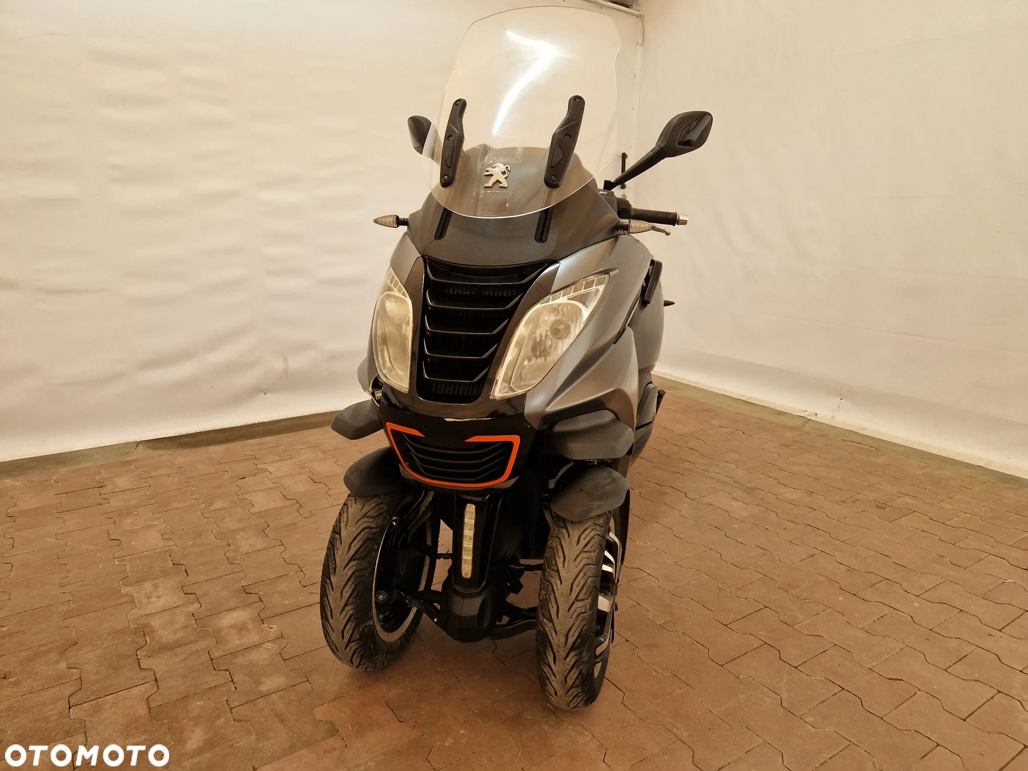 Peugeot Metropolis - 9