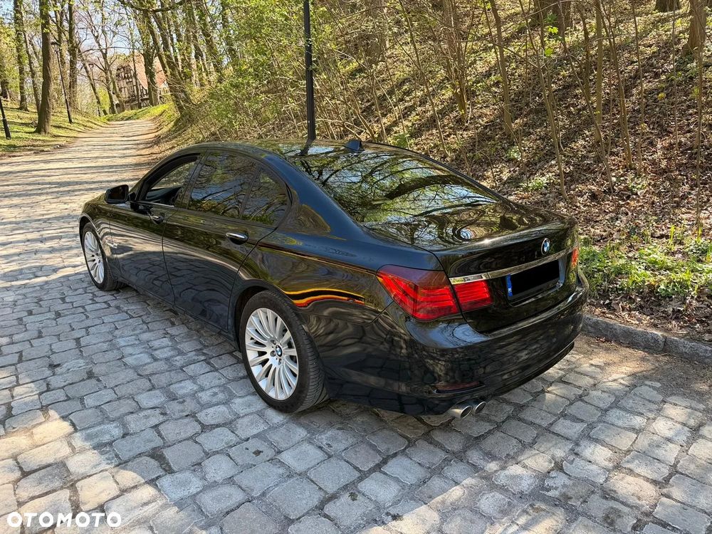 BMW Seria 7 730d - 8