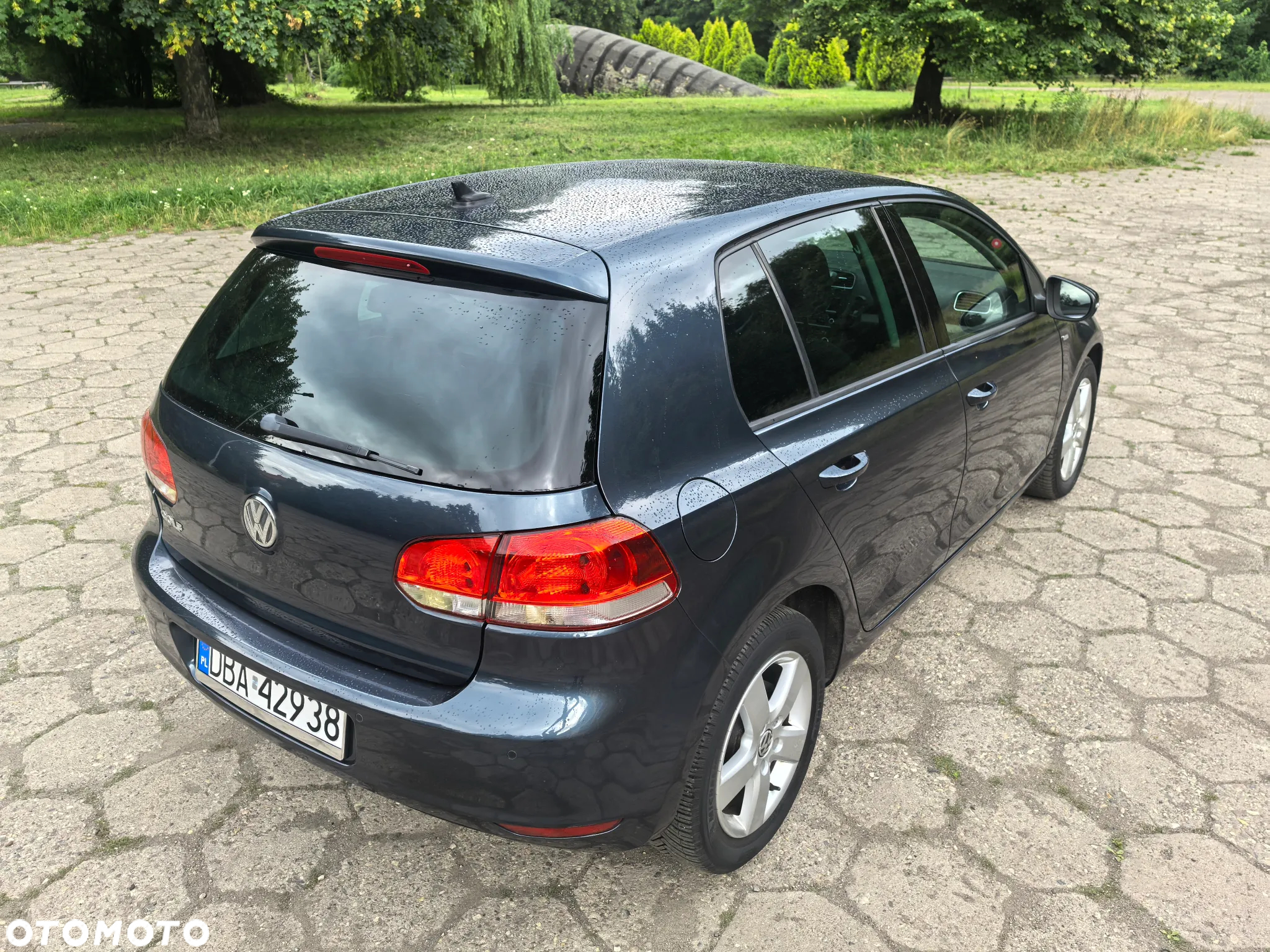 Volkswagen Golf - 22