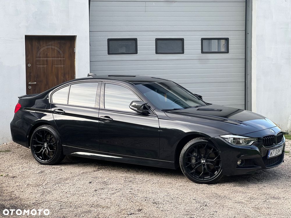BMW Seria 3 330i xDrive M Sport Shadow - 4
