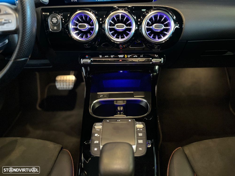 Mercedes-Benz CLA 200 d Shooting Brake 8G-DCT AMG Line - 15