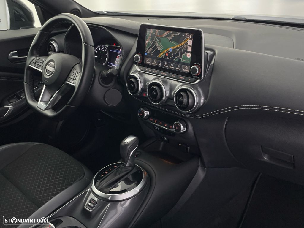 Nissan Juke 1.0 DIG-T N-Connecta DCT - 24