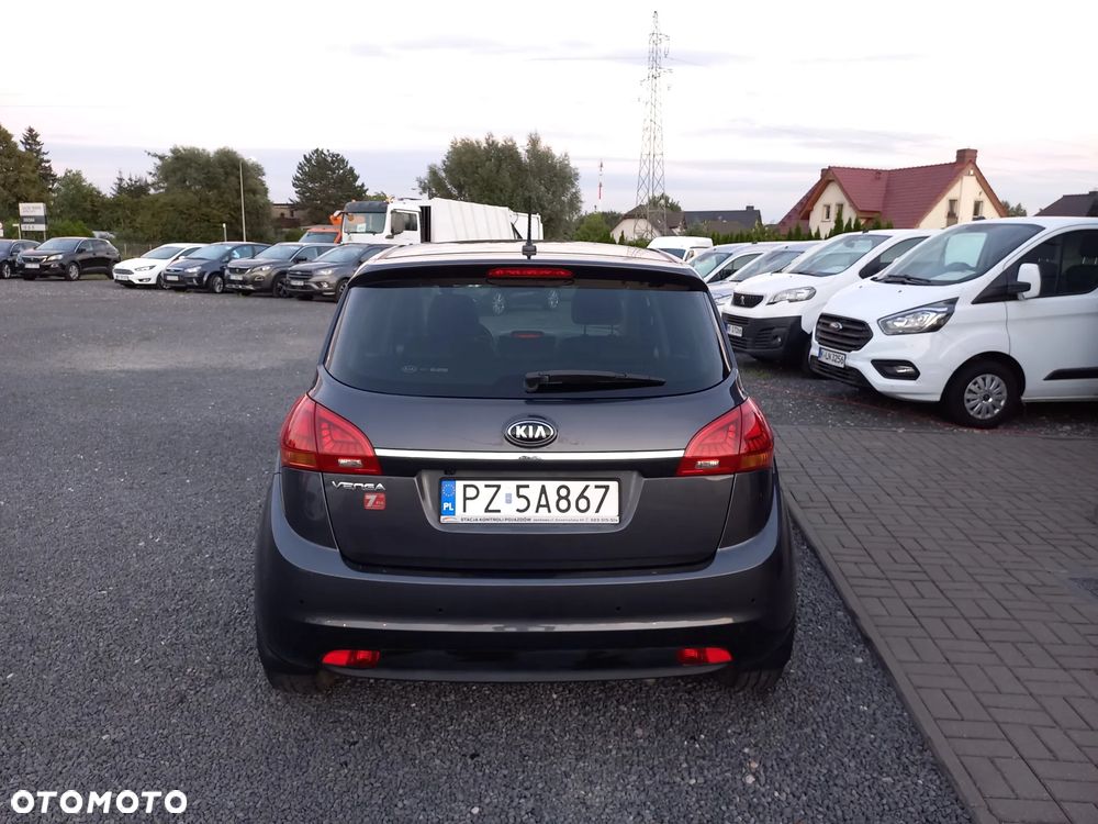 Kia Venga 1.6 CVVT Automatik Dream-Team Edition - 6