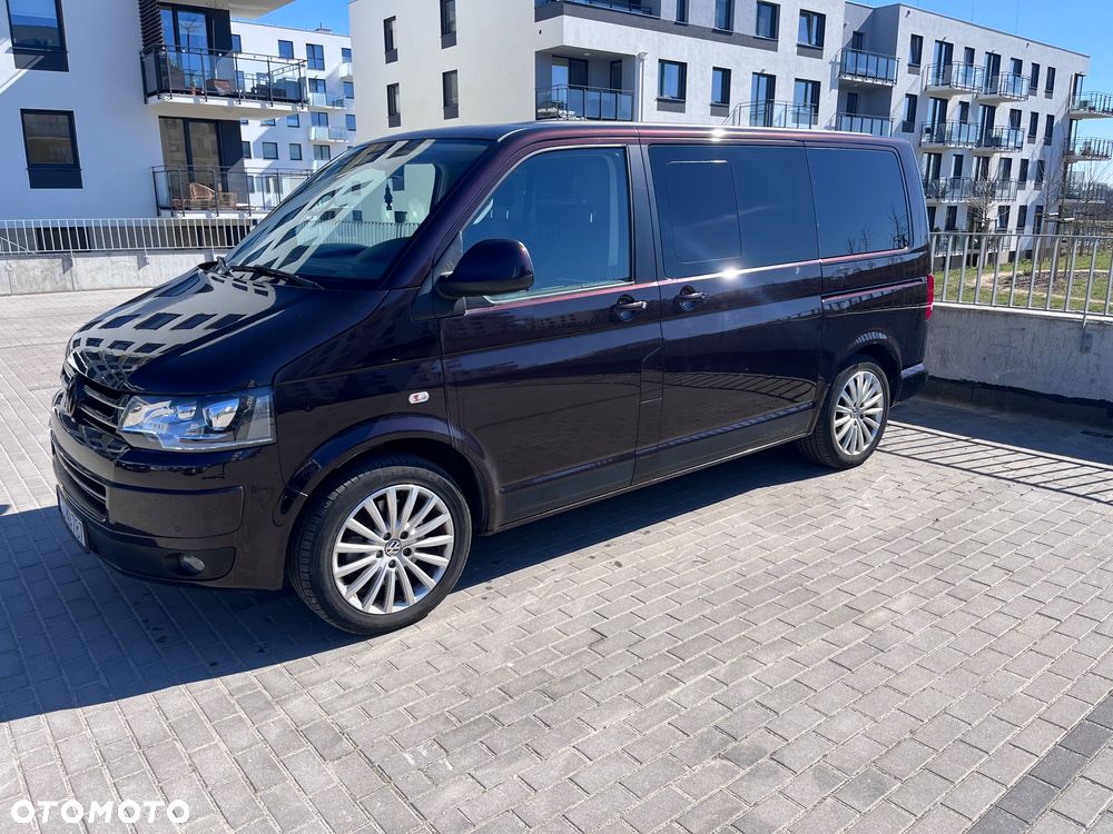 Volkswagen Multivan - 2