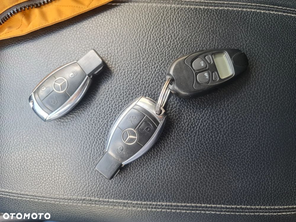 Mercedes-Benz Klasa R 320 CDI L 4-Matic - 6