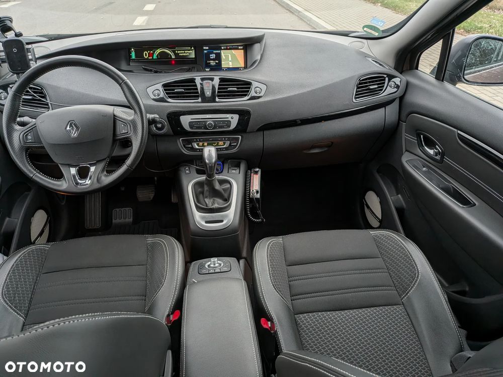 Renault Scenic dCi 110 EDC Bose Edition - 24