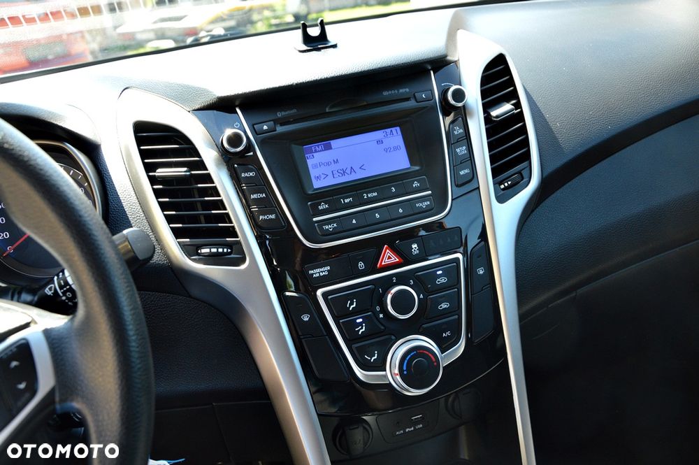Hyundai i30 blue 1.6 CRDi DCT Style - 31