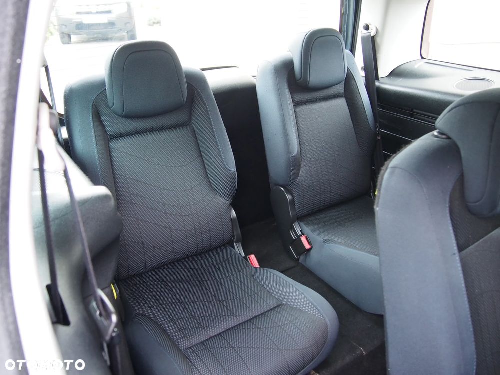 Peugeot Partner 1.6 HDi Active 7os - 13