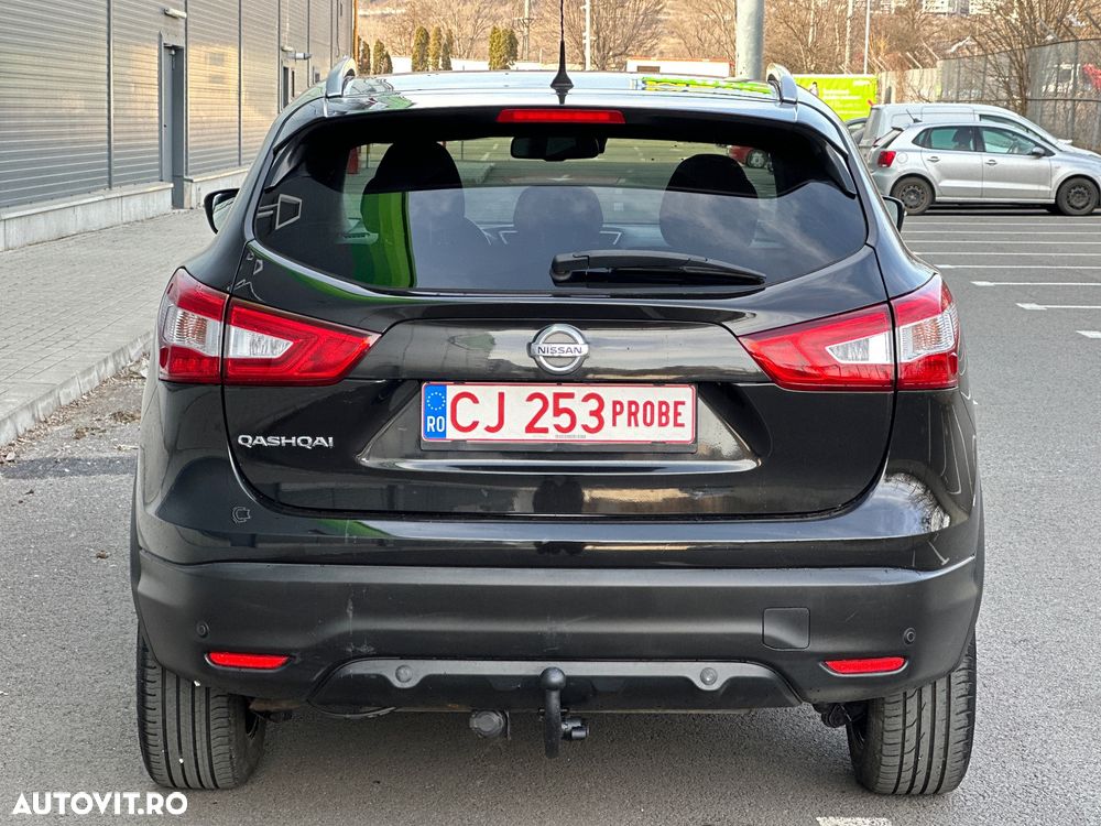 Nissan Qashqai 1.6 DIG-T N-Connecta - 24