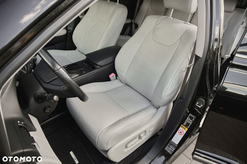 Lexus RX - 17