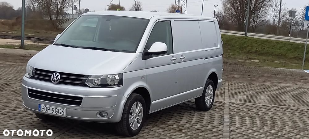 Volkswagen Transporter T5 - 2