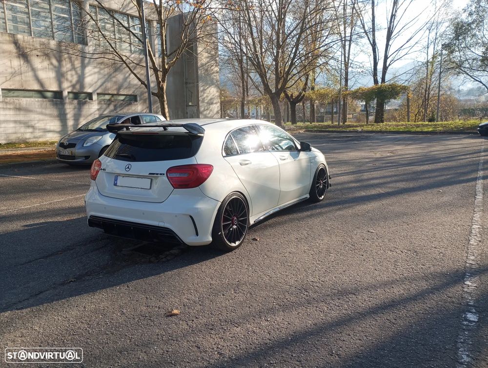Mercedes-Benz A 45 AMG 4-Matic - 9
