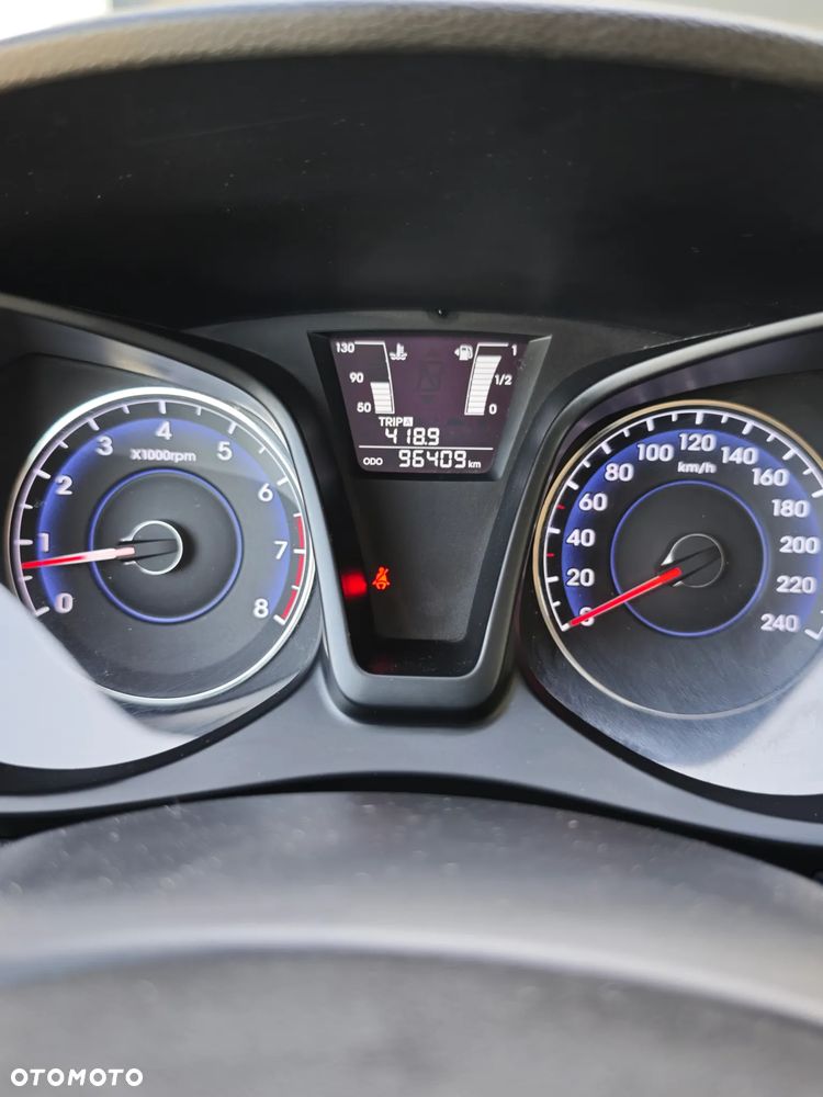 Hyundai ix20 1.6 Comfort - 16