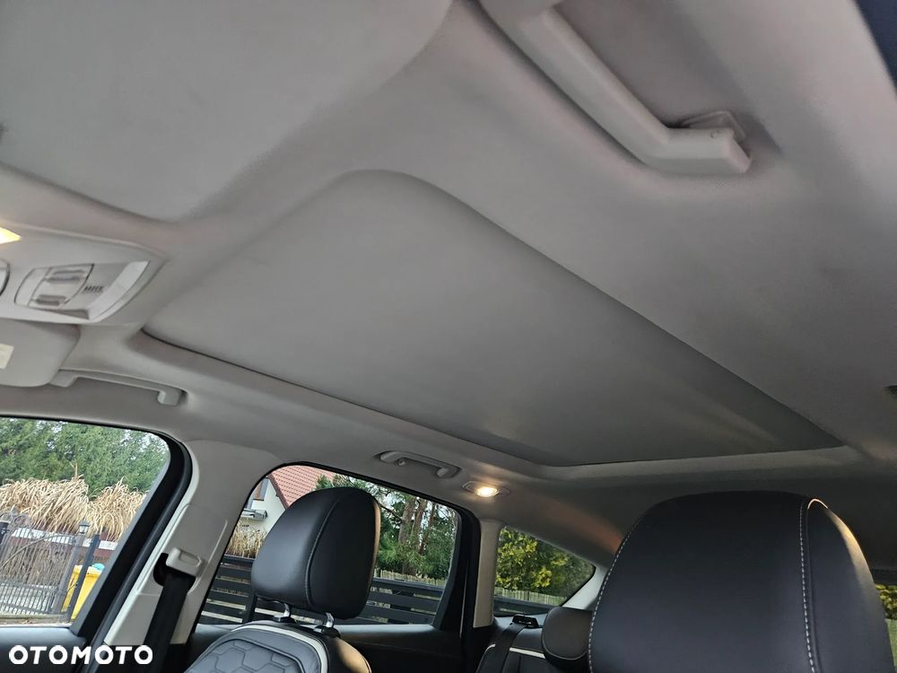 Ford Kuga 2.0 TDCi 4x4 Vignale - 10