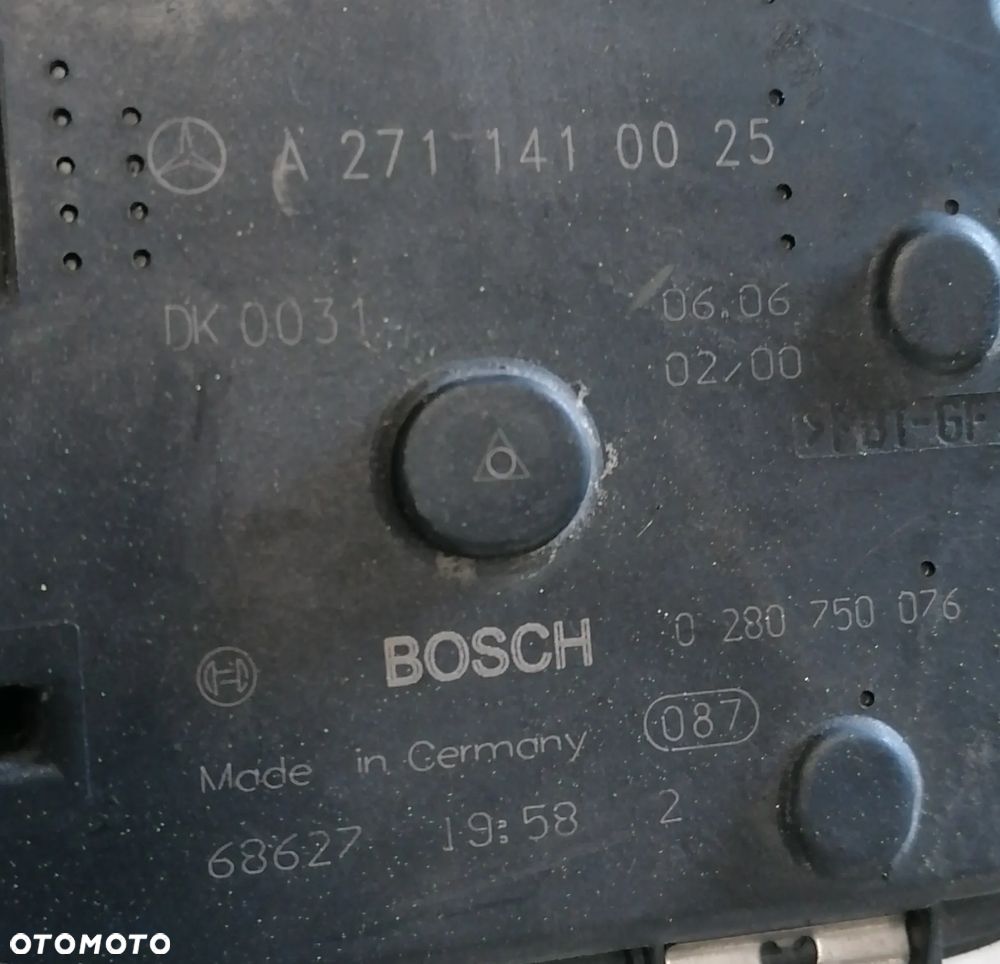 MERCEDES E-KLASA W211 06r 1.8 K PRZEPUSTNICA A2711410025 - 2