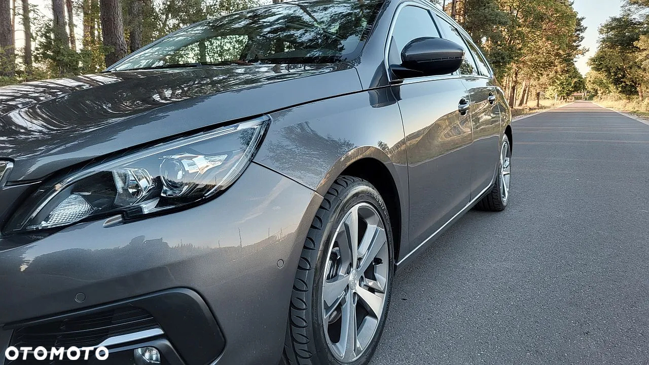 Peugeot 308 1.5 BlueHDi Allure S&S - 5