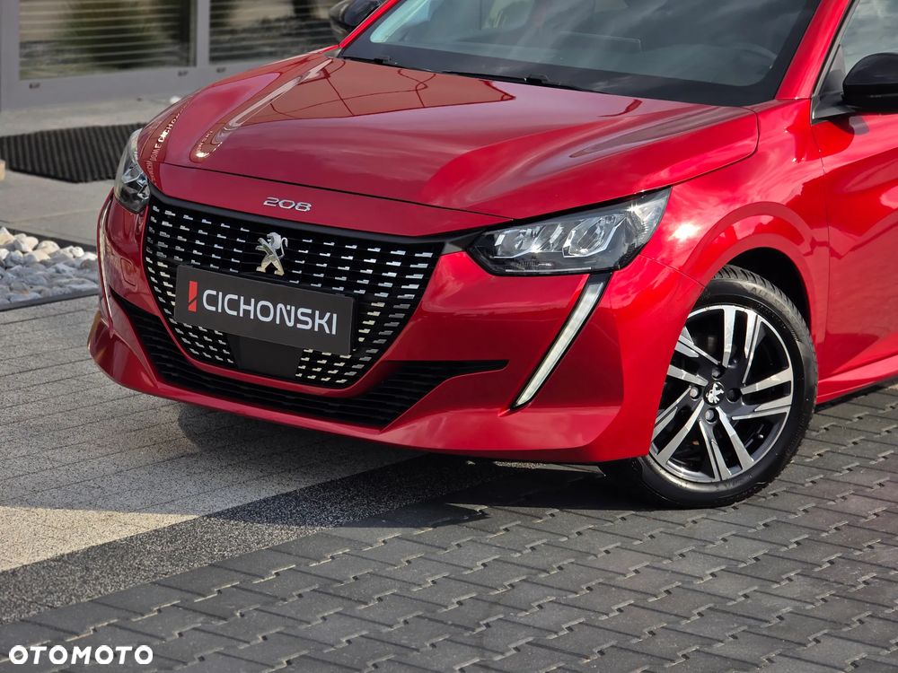 Peugeot 208 - 13