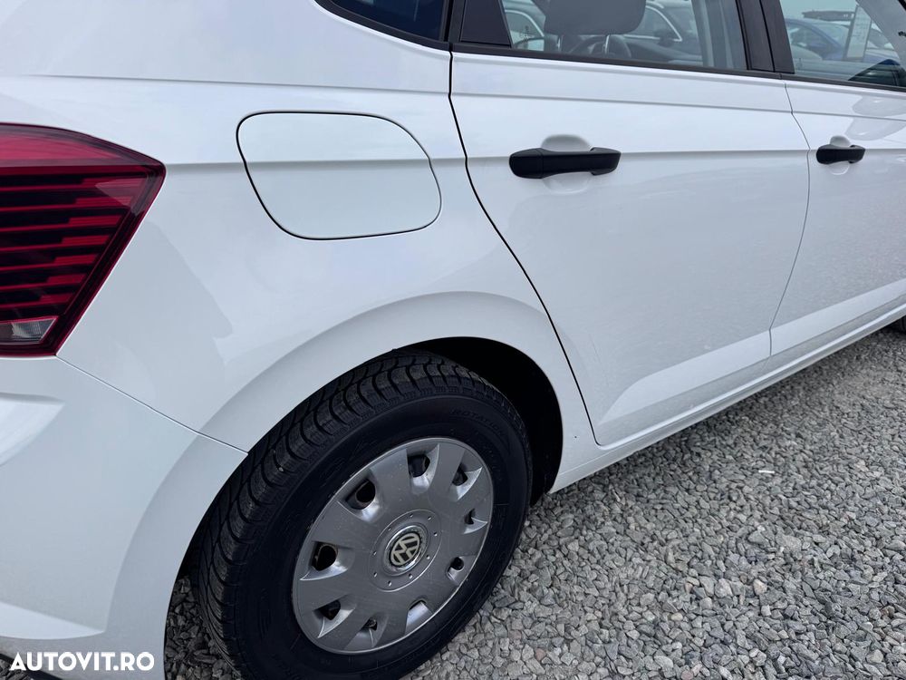 Volkswagen Polo - 32